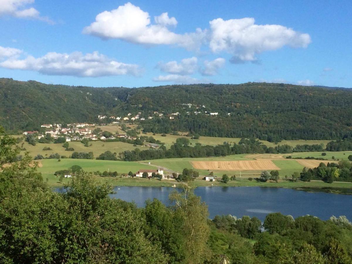 Au Moulin Du Pont Hotel Samognat Bagian luar foto