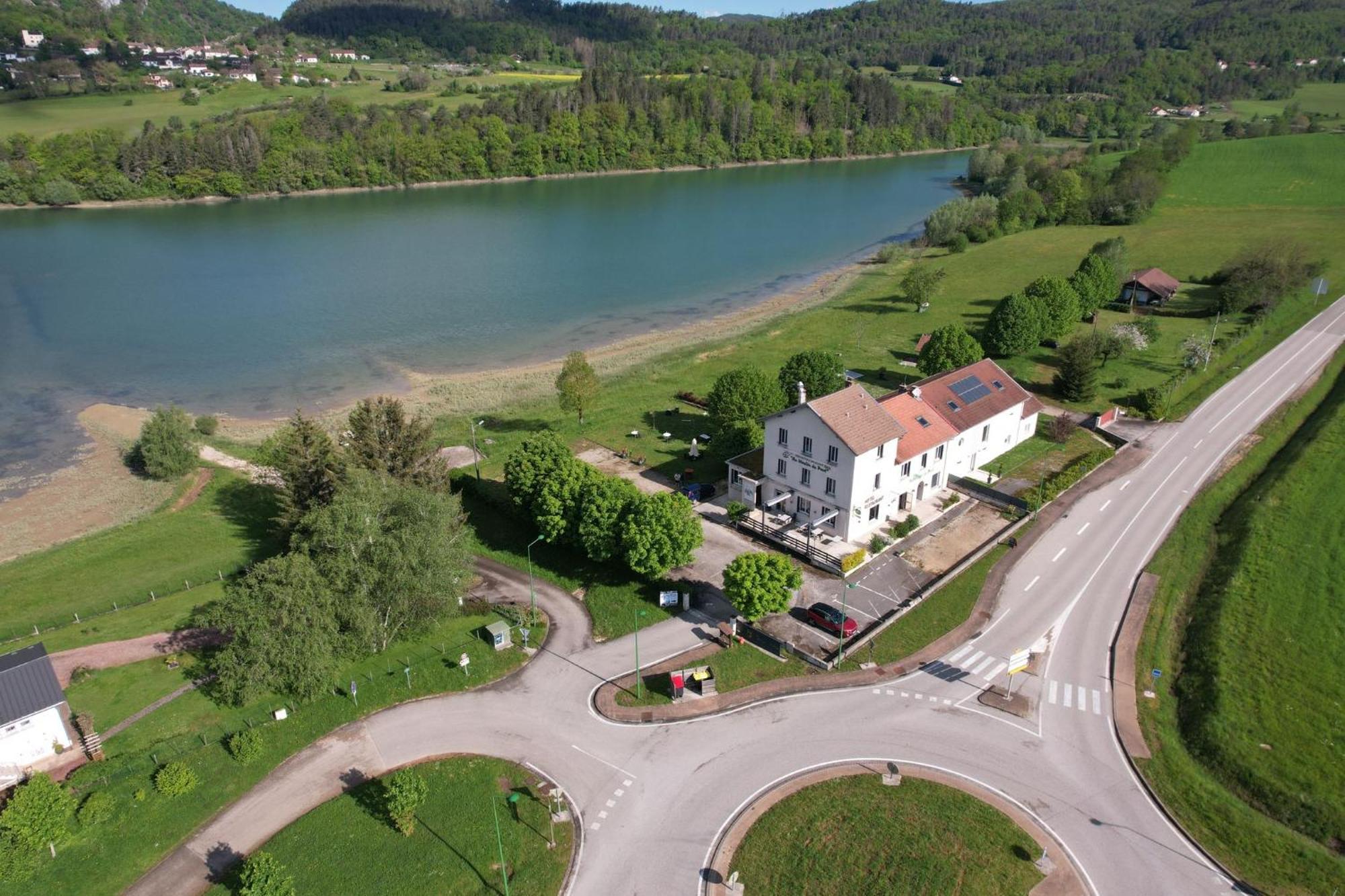 Au Moulin Du Pont Hotel Samognat Bagian luar foto
